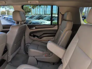 Chevrolet Suburban 2018 4x4 Premier 4dr SUV