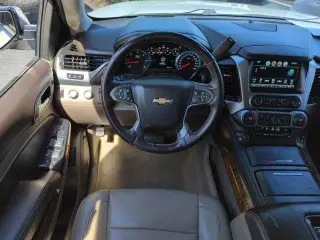 Chevrolet Suburban 2018 4x4 Premier 4dr SUV