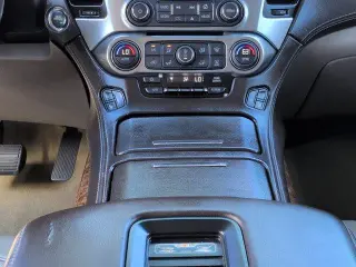 Chevrolet Suburban 2018 4x4 Premier 4dr SUV