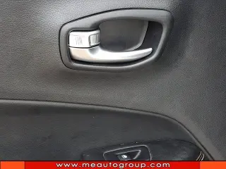 Jeep Compass 2021 4x4 Latitude 4dr SUV