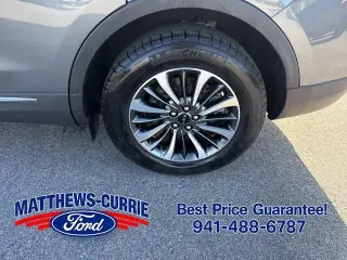 Lincoln Nautilus 2023 tracción en todas las ruedas estándar SUV 4p