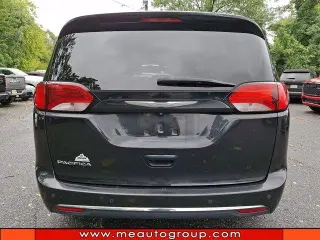 Chrysler Pacifica 2017 Touring-L 4dr Mini-Van