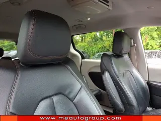 Chrysler Pacifica 2017 Touring-L 4dr Mini-Van