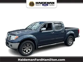 Nissan Frontier 2015 4x4 S 4dr Crew Cab 5 ft. SB Pickup 6M