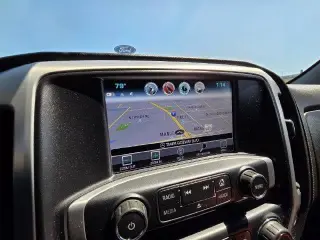 GMC Sierra 2500HD 2019 4x4 SLT 4dr Cabina de Tripulacion LB