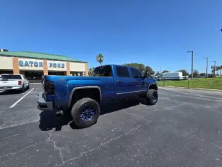 GMC Sierra 2500HD 2019 4x4 SLT 4dr Cabina de Tripulacion LB