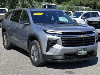 Chevrolet Traverse 2024 4X4 LS 4dr SUV con 2LS