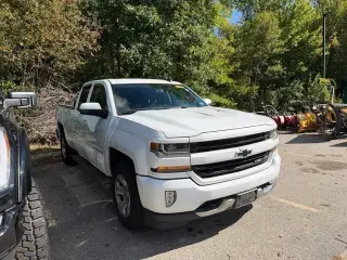 Chevrolet Silverado 1500 2018 4x4 LT 4dr Cabina Doble Doble Cuadro de 6.5 pies SB