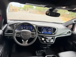 Chrysler Pacifica 2025 Select 4dr Mini-Van