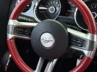 Ford Mustang 2014 GT Premium 2dr Convertible