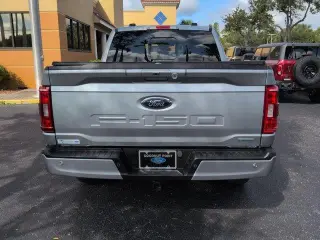 Ford F-150 2023 4x4 XLT 4dr SuperCrew 5.5 ft. SB