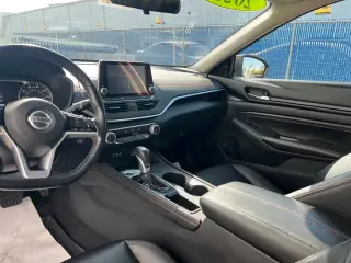 Nissan Altima 2021 2.5 SR 4dr Sedan