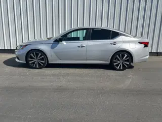 Nissan Altima 2021 2.5 SR 4dr Sedan