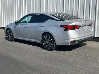Nissan Altima 2021 2.5 SR 4dr Sedan