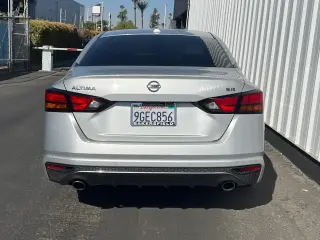 Nissan Altima 2021 2.5 SR 4dr Sedan