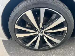 Nissan Altima 2021 2.5 SR 4dr Sedan