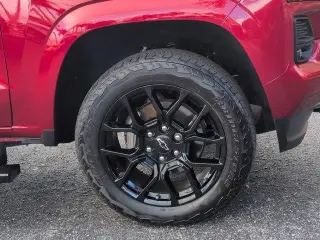 Chevrolet Colorado 2024 4x4 Z71 4p Cab Tripulacion 5 ft. SB