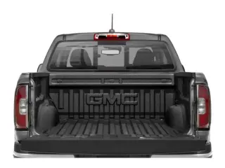 GMC Canyon 2022 4x4 AT4 4p. Cabina de tripulación con 5 puertas y caja corta (Tela)
