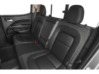 GMC Canyon 2022 4x4 AT4 4p. Cabina de tripulación con 5 puertas y caja corta (Tela)