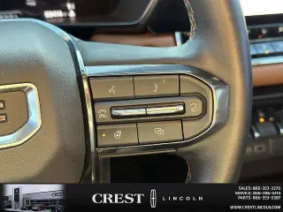 GMC Canyon 2023 4x4 AT4 4p Crew Cab 5 ft. SB