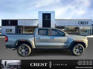 GMC Canyon 2023 4x4 AT4 4p Crew Cab 5 ft. SB