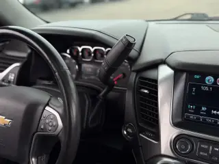 Chevrolet Suburban 2017 4x4 Premier 4dr SUV