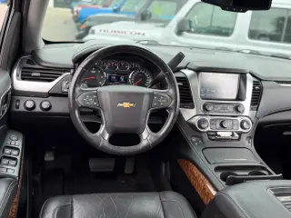 Chevrolet Suburban 2017 4x4 Premier 4dr SUV