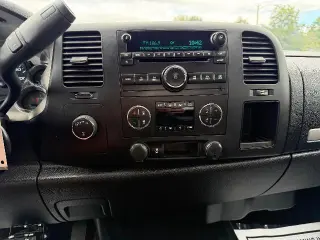 Chevrolet Silverado 1500 2013 4x4 LT 4 puertas Cabina extendida 6.5 pies