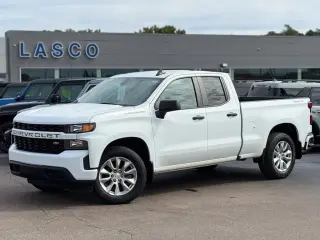 Chevrolet Silverado 1500 2020 4x4 Custom 4p Doble Cab 6.6 ft. CB