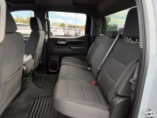 Chevrolet Silverado 1500 2024 4x4 LT 4dr Crew Cab 5.8 ft. SB con 2FL