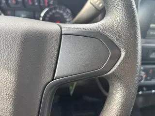 Chevrolet Silverado 2500HD 2018 4x4 Camion de trabajo 4p Cabina de tripulacion SB