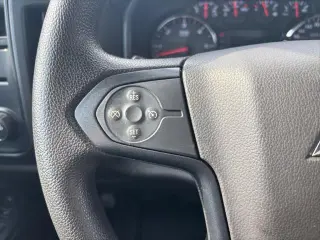 Chevrolet Silverado 2500HD 2018 4x4 Camion de trabajo 4p Cabina de tripulacion SB