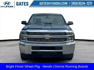 Chevrolet Silverado 2500HD 2018 4x4 Camion de trabajo 4p Cabina de tripulacion SB