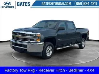 Chevrolet Silverado 2500HD 2018 4x4 Camion de trabajo 4p Cabina de tripulacion SB