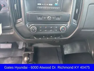 Chevrolet Silverado 2500HD 2018 4x4 Camion de trabajo 4p Cabina de tripulacion SB
