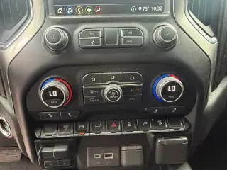 Chevrolet Silverado 2500HD 2020 4x4 LT 4dr Crew Cab SB