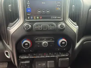 Chevrolet Silverado 2500HD 2020 4x4 LT 4dr Crew Cab SB