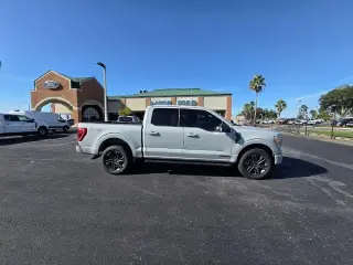 Ford F-150 2023 4x4 XLT 4p SuperCrew 6.5 ft. CB