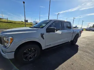 Ford F-150 2023 4x4 XLT 4p SuperCrew 6.5 ft. CB