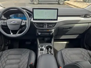 Ford Escape 2023 AWD Platinum 4dr SUV