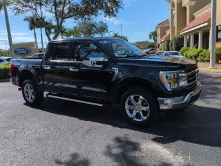 Ford F-150 2022 4x4 Lariat 4dr SuperCrew 5.5 ft. SB