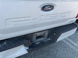 Ford F-150 2022 4x2 XL 4dr SuperCab 6.5 ft. SB
