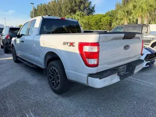 Ford F-150 2022 4x2 XL 4dr SuperCab 6.5 ft. SB