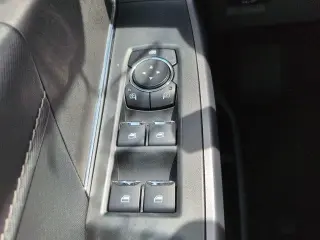 Ford F-150 2025 4x2 XLT 4dr SuperCrew 5.5 ft. SB