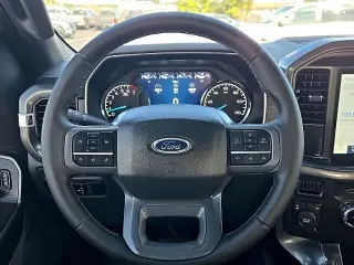 Ford F-150 2023 4x4 XLT 4p SuperCrew 5.5 ft. CB