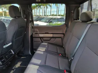Ford F-150 2023 4x4 XLT 4p SuperCrew 5.5 ft. CB