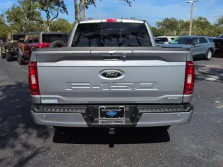Ford F-150 2023 4x4 XLT 4p SuperCrew 5.5 ft. CB