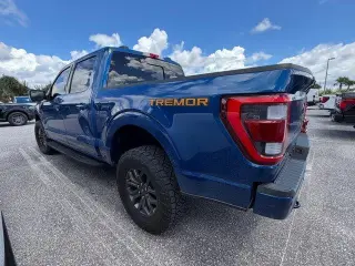 Ford F-150 2022 4x4 Tremor 4p SuperCab 5.5 ft. CB