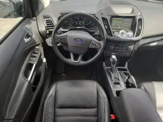 Ford Escape 2019 AWD Titanium 4p SUV
