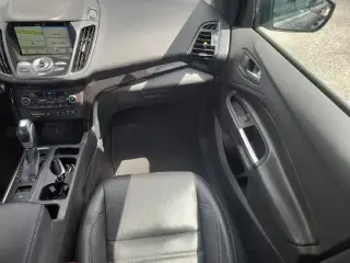 Ford Escape 2019 AWD Titanium 4p SUV